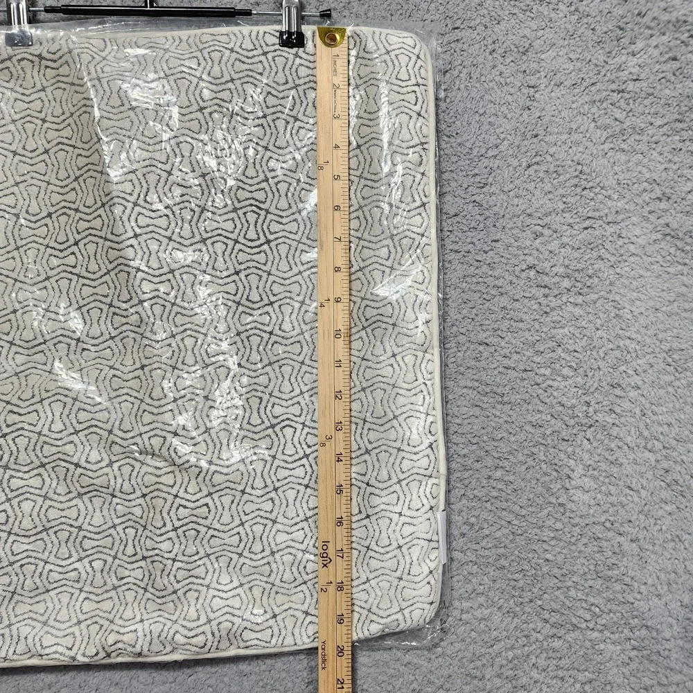 Sag Harbor Ivory & Silver Velvetine Square Pillow Cover Sham‎ With Zipper